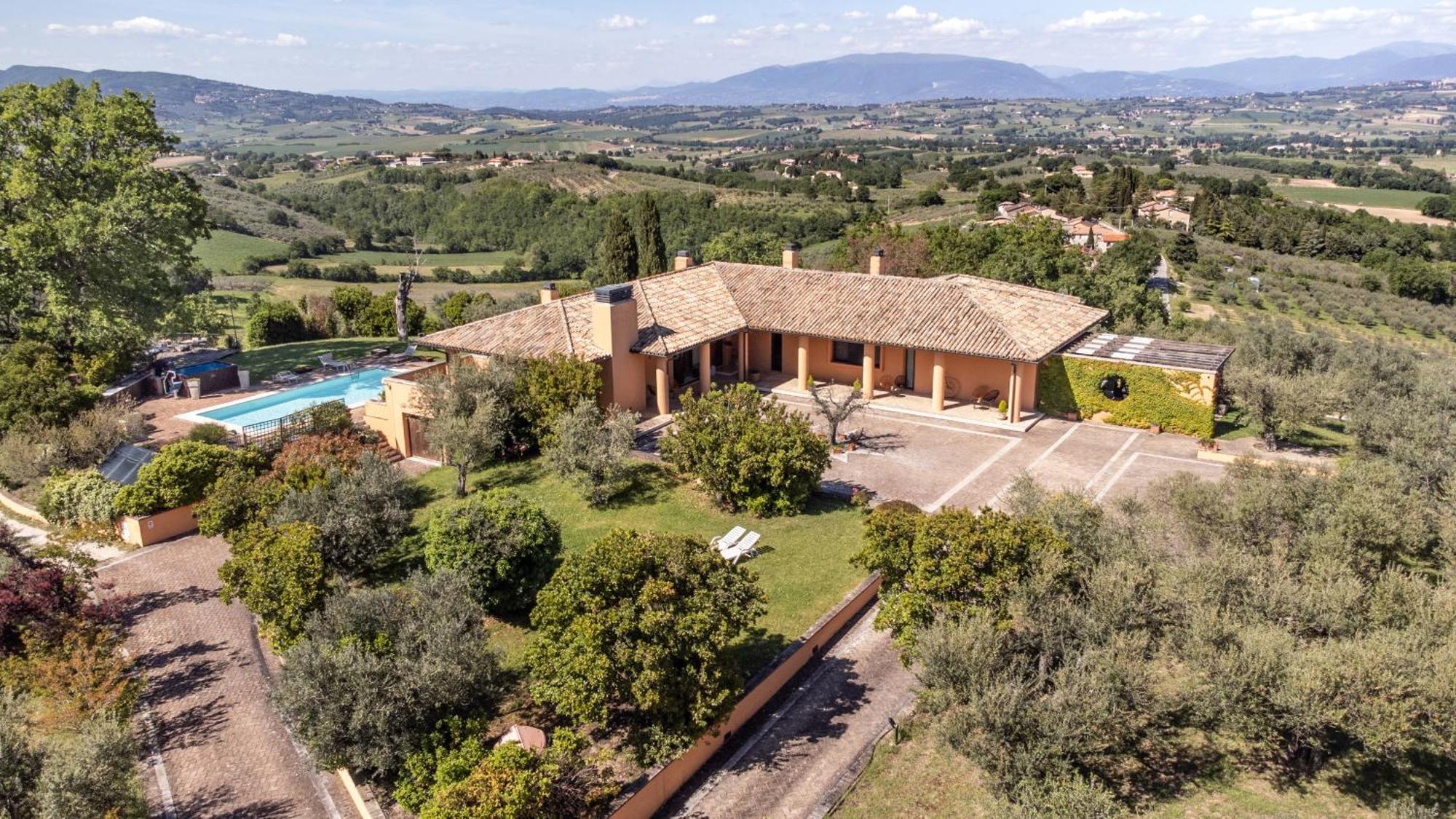 Villa Chiara Relax Giano dellʼUmbria Exteriör bild